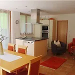 Saroja-tannleger Apartment *