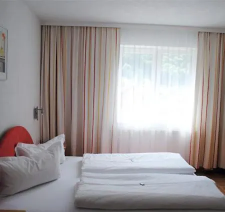 Apartman Saroja-tannleger *